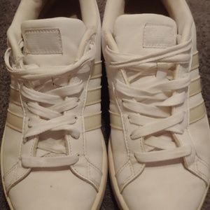 Adidas Cloudform sneakers